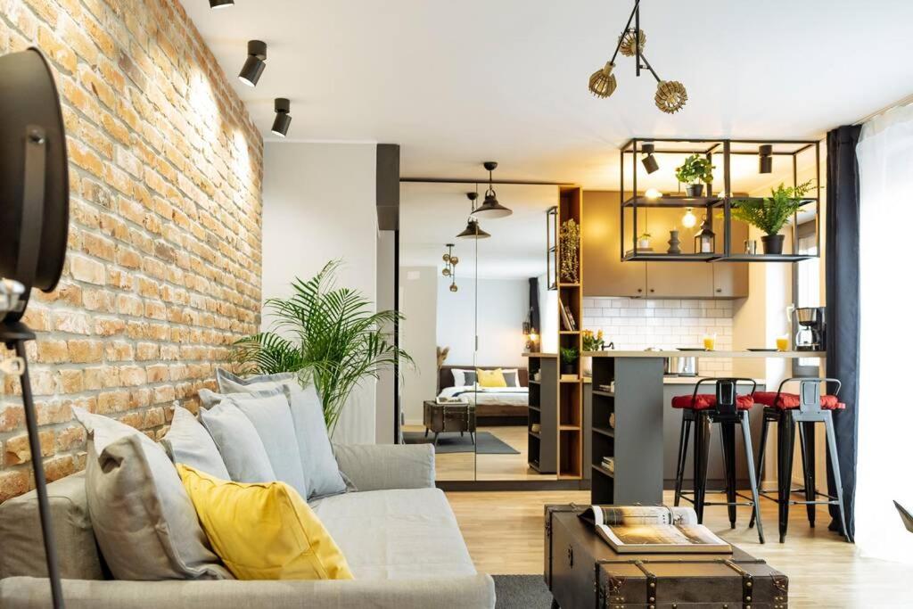 Amazing City View - Terrace+Netflix - City Center Bucureşti Ngoại thất bức ảnh