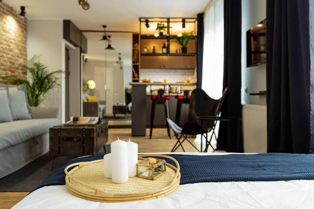 Amazing City View - Terrace+Netflix - City Center Bucureşti Ngoại thất bức ảnh